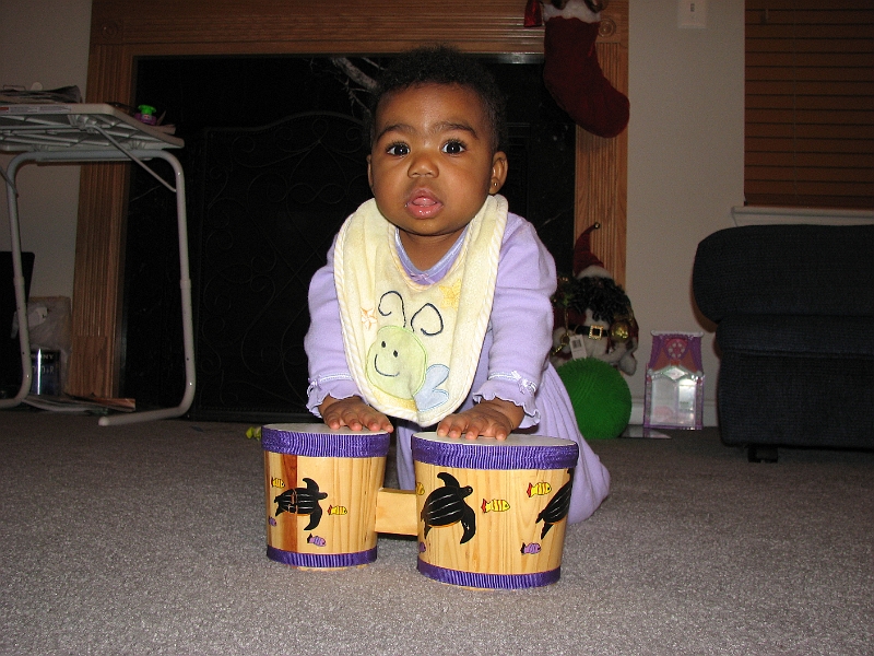 Thanksgiving_2008_048.JPG - Solo-ing on the bongo drums...wish I had the video!